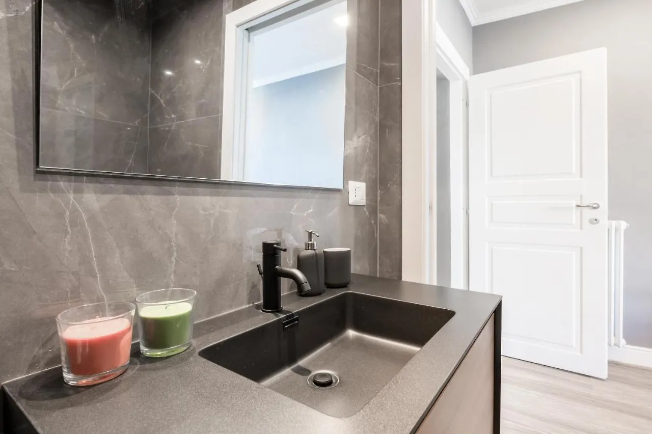 Raffinato Apt Vicino A Piazza Garibaldi X5 Apartment Parma