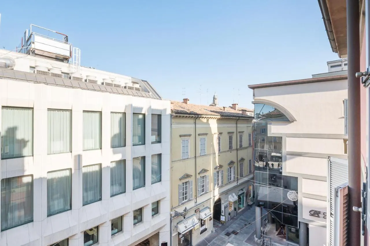 Apartment Raffinato Apt Vicino A Piazza Garibaldi X5 Italy